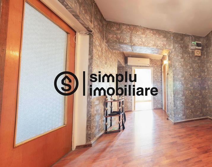 Apartament cu 3 camere decomandat în Rovine