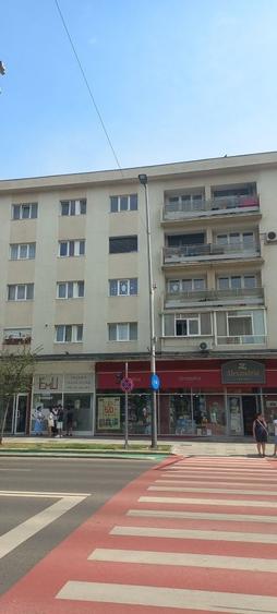 Apartament cu 2 camere nedecomandat în Ultracentral
