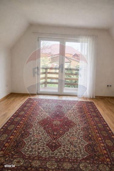 Casă cu 4 camere în Valea Cufundoasă