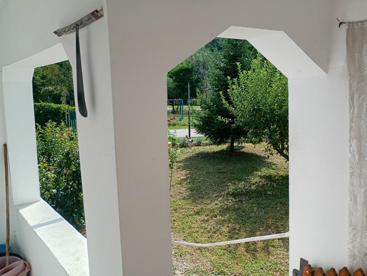 Casă individuală cu 2 camere cu Teren 1837 Mp în Bughea de Jos