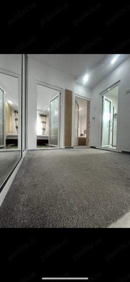 Apartament cu 3 camere decomandat în Lenin Sud
