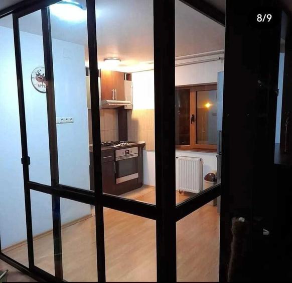 Apartament cu 3 camere în Rolast
