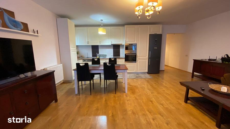 Apartament cu 3 camere în Central