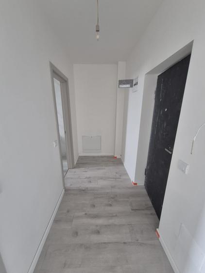 Apartament cu 2 camere decomandat în Păcurari — fotografia 3