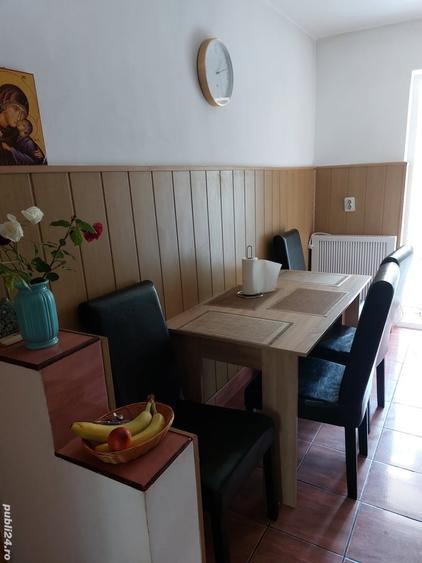 Apartament cu 2 camere semidecomandat în Brezoi