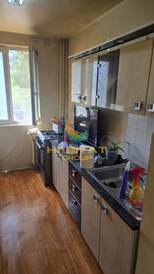 Apartament cu 3 camere semidecomandat, mobilat în 1 Decembrie 1918