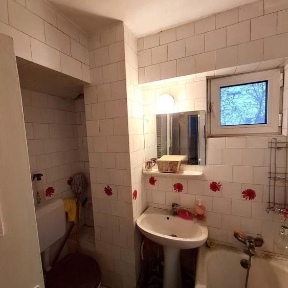 Apartament cu 4 camere decomandat în Ultracentral