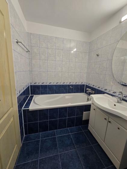 Apartament cu 2 camere decomandat în Sebastian