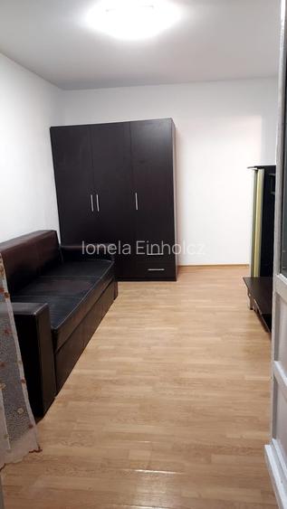 Apartament cu o camera + balcon - Buziasului