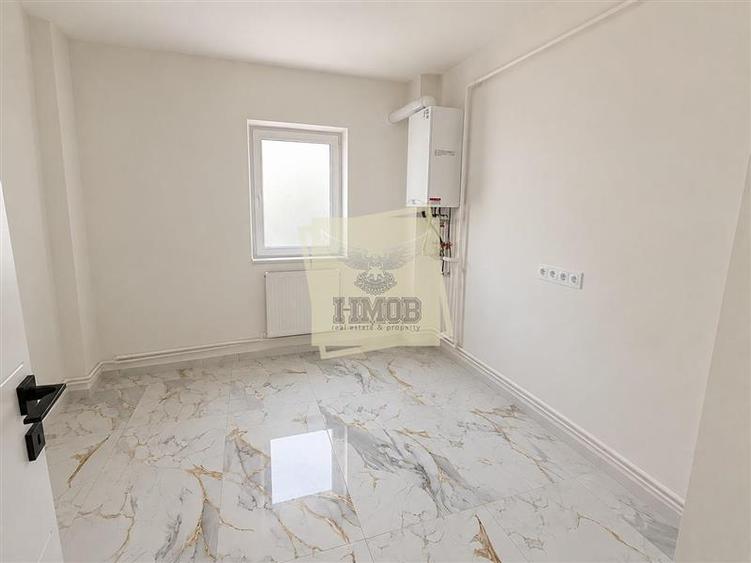 Apartament cu 4 camere decomandat în Mihai Viteazul