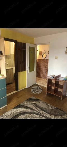 Garsonieră decomandată în Dorobanți