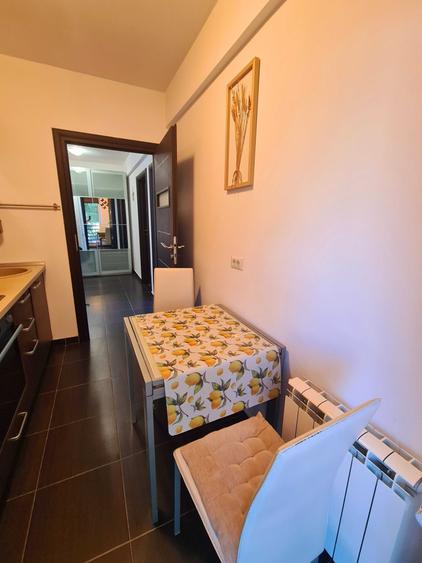 Apartament cu 2 camere decomandat în Brâncoveanu
