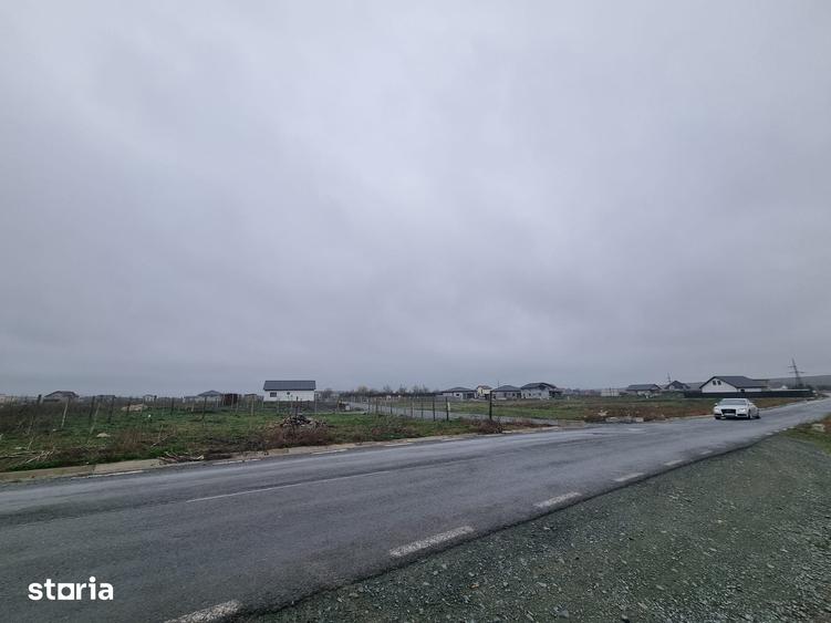 Teren de 500 mp, în Poarta Albă