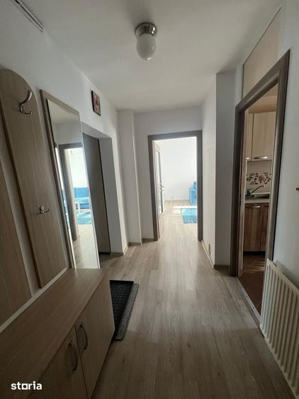 Apartament cu 3 camere în Florilor — fotografia 3