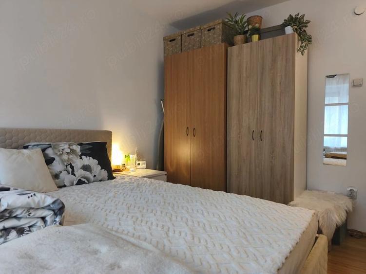Apartament cu 2 camere decomandat în Piața Centrală