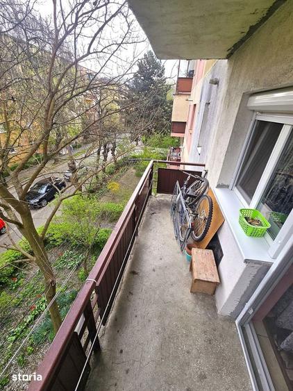 Apartament cu 2 camere semidecomandat în Micro 16