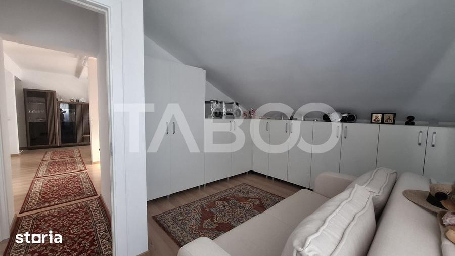 Apartament de vanzare 3 camere decomandat 68 mp zona Turnisor Sibiu - 7