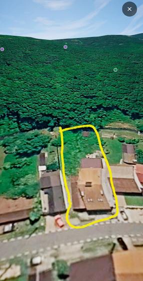 Casă cu 4 camere cu Teren 1000 Mp în Central
