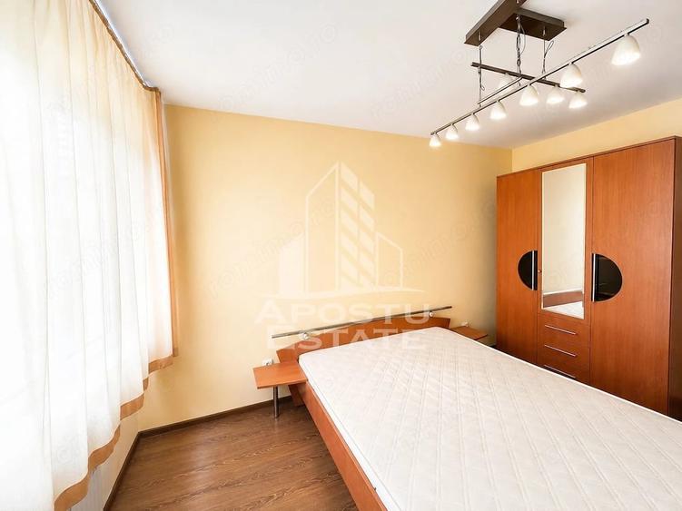 Apartament cu 3 camere decomandat în Odobescu