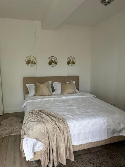 Apartament premium cu 3 camere, situat în zona Titan - 5