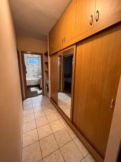 Apartament cu 2 camere decomandat în Brâncoveanu
