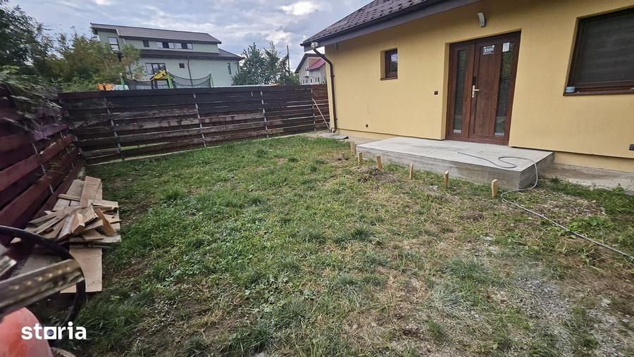 Casă cu 4 camere cu Teren 100 Mp în Bularga