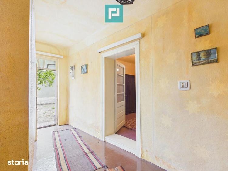 Casă cu 4 camere în Dorobanți