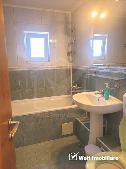 Apartament cu 3 camere decomandat, mobilat în Baciu