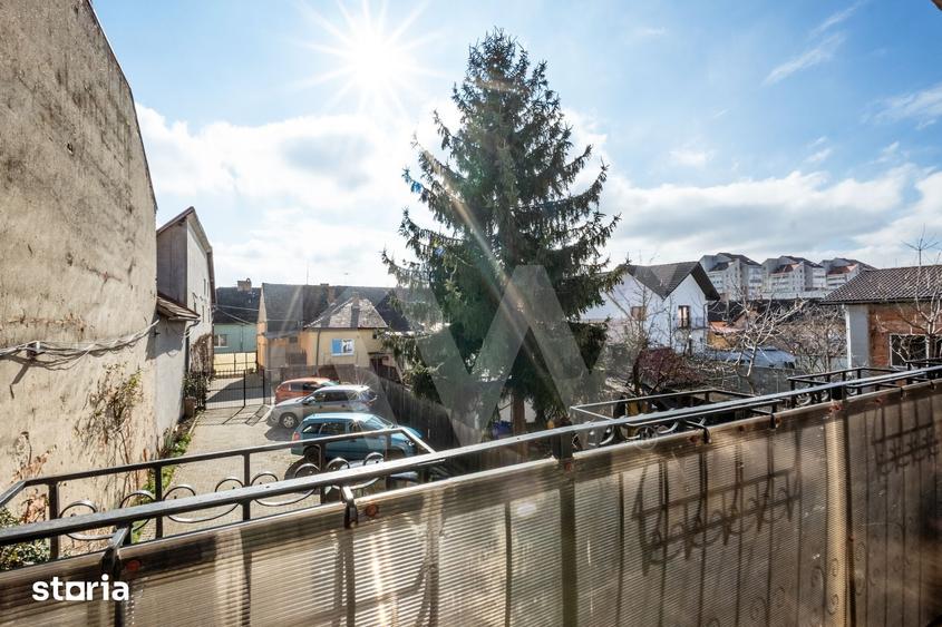 Apartament cu 3 camere decomandat în Lupeni