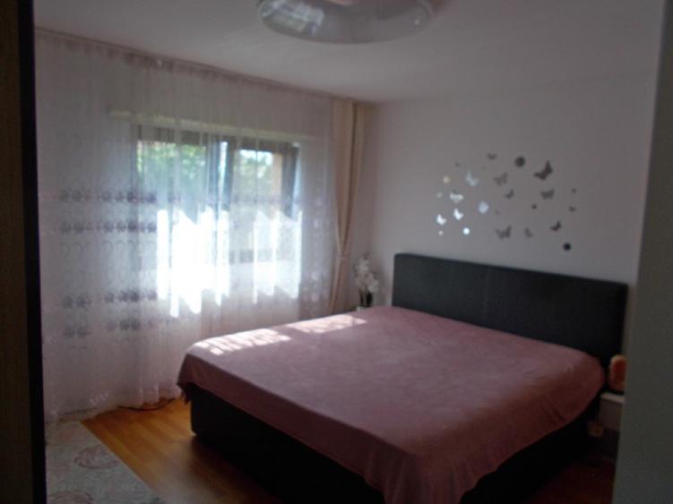 Casa individuala P+M+Pod, 6 camere, 295mp util, 690mp teren - 2