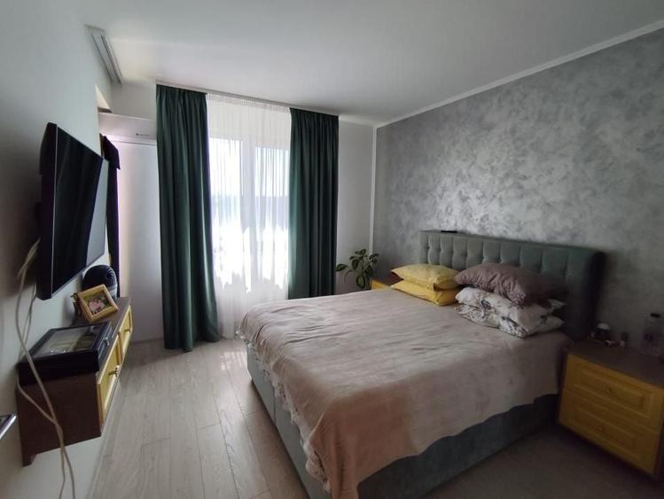 Apartament cu 3 camere decomandat, mobilat în Albert
