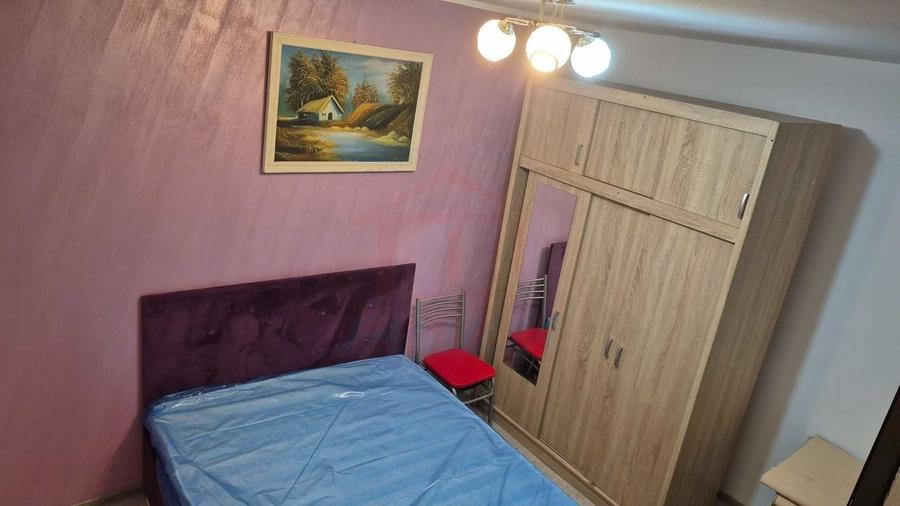 Apartament cu 2 camere semidecomandat în Micro 19