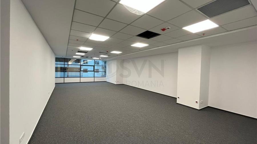 Spațiu comercial, de 627 mp, în Pipera