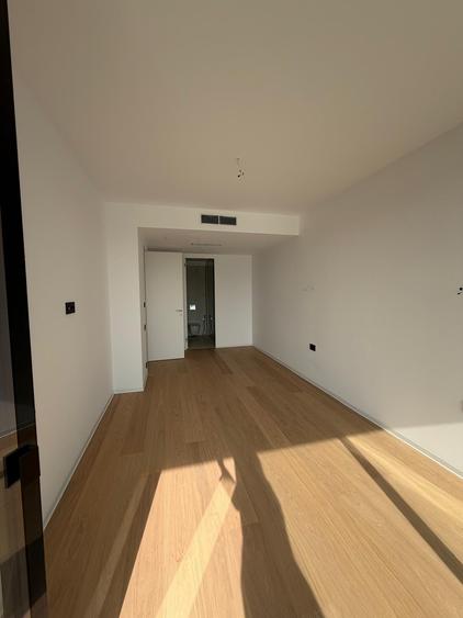 Apartament cu 4 camere în Floreasca