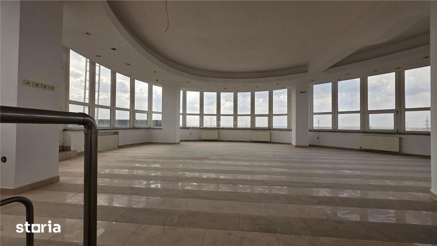 Spațiu comercial, de 1,386 mp, în Bordei