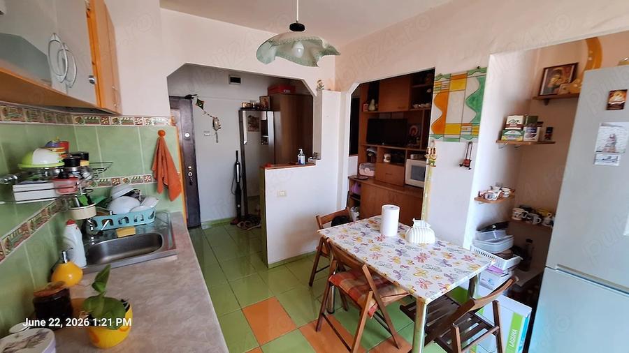 Apartament cu 2 camere decomandat în Teiul Doamnei