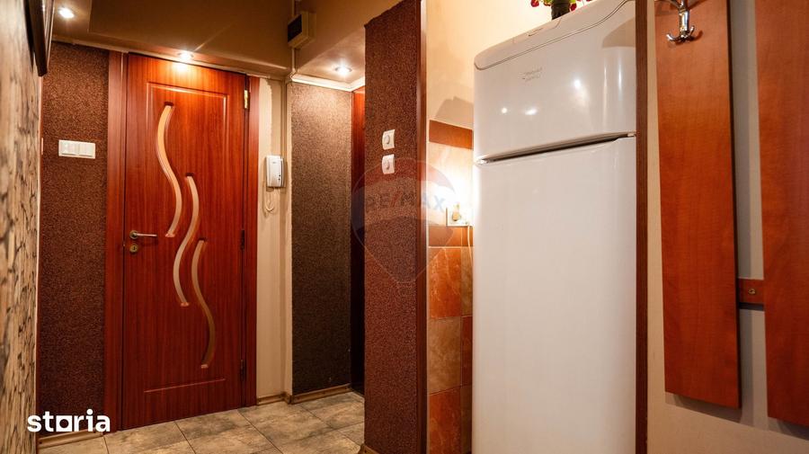 Apartament cu 3 camere decomandat în Pantelimon