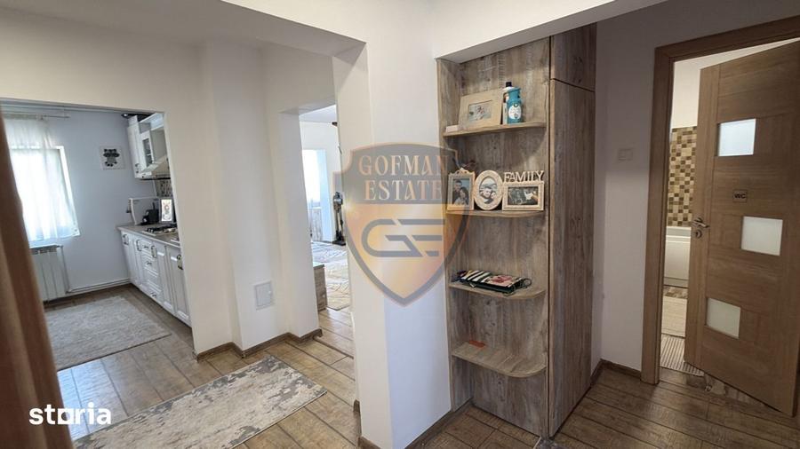 Apartament cu 3 camere decomandat, mobilat în Inel II