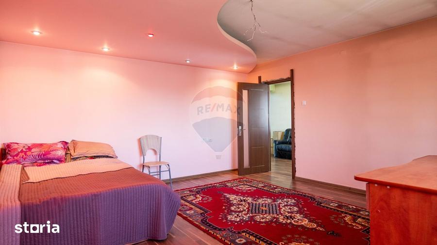 Casa / Vila cu 3 camere de vanzare - 4