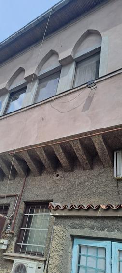 Apartament cu 4 camere semidecomandat în Ultracentral