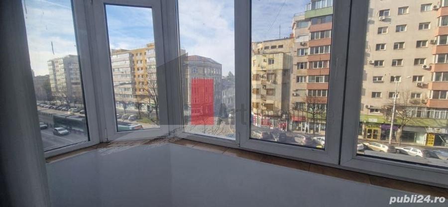 Apartament cu 2 camere semidecomandat în Moșilor