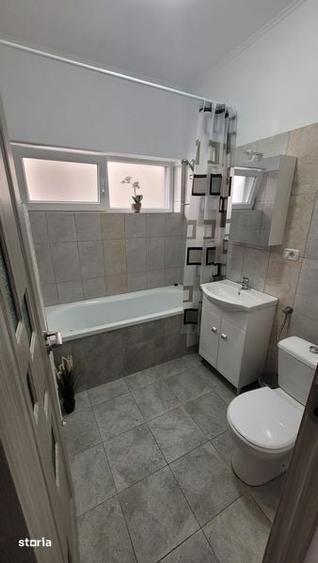 Proprietar, inchiriez apartament 2 camere, bloc nou, parter - 6