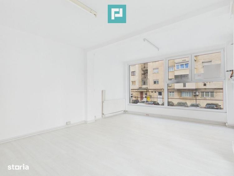 Spațiu comercial, de 30 mp, în Intim
