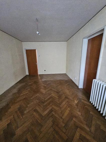 Apartament cu 2 camere decomandat în Sud