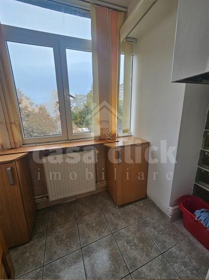 Apartament cu 2 camere decomandat în Micro 17