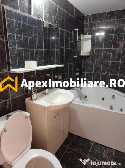 Apartament cu 3 camere decomandat în Vitan
