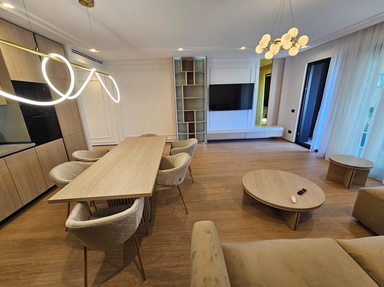 Apartament cu 2 camere semidecomandat în Dudești