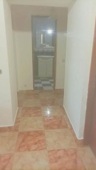 De vanzare apartament 3 camere, Fagaras - 2