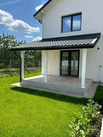 Casă cu 4 camere cu Teren 200 Mp în Păulești