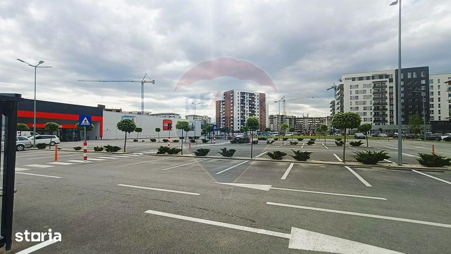 Apartament cu 2 camere decomandat în Metalurgiei